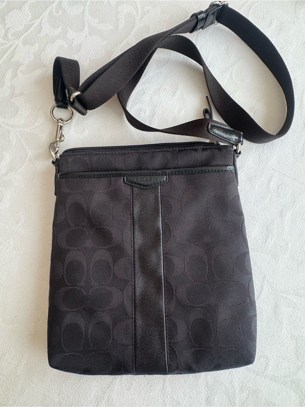Coach Signature Canvas Crossbody Bag